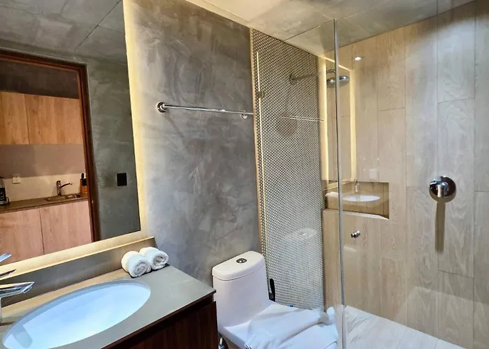 Heushaven Ph Private Pool & Padel Tuk Hotel *