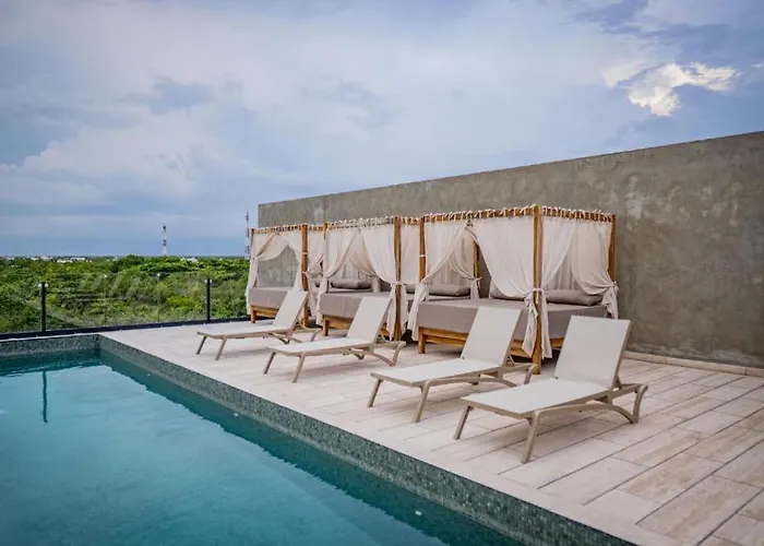 Heushaven Ph Private Pool & Padel Tuk Hotel *