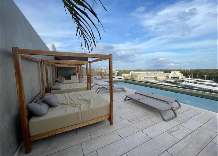Heushaven Ph Private Pool & Padel Tuk